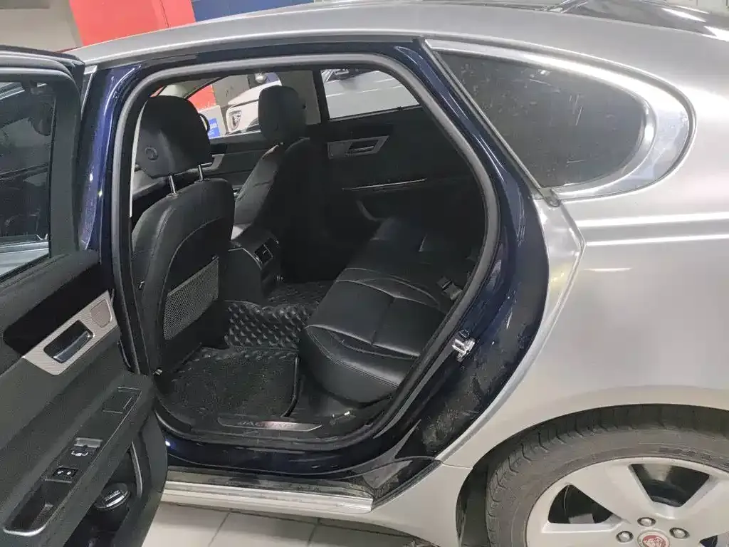 Jaguar XFL 2021 из CN, фото 7