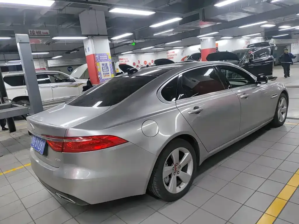 Jaguar XFL 2021 из CN, фото 9