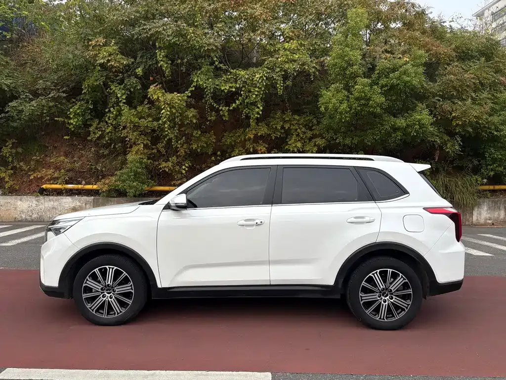 Kia Sportage 2022 из CN, фото 3