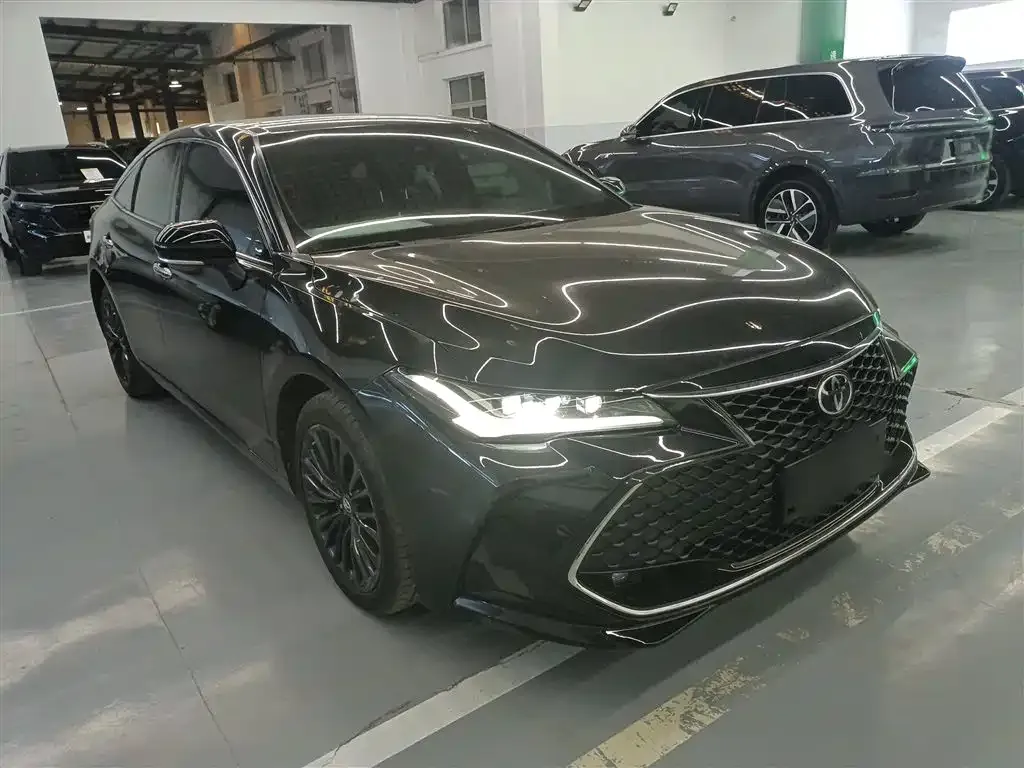 Toyota Avalon 2023 из CN, фото 9