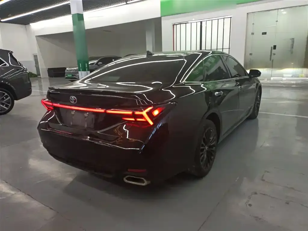 Toyota Avalon 2023 из CN, фото 5