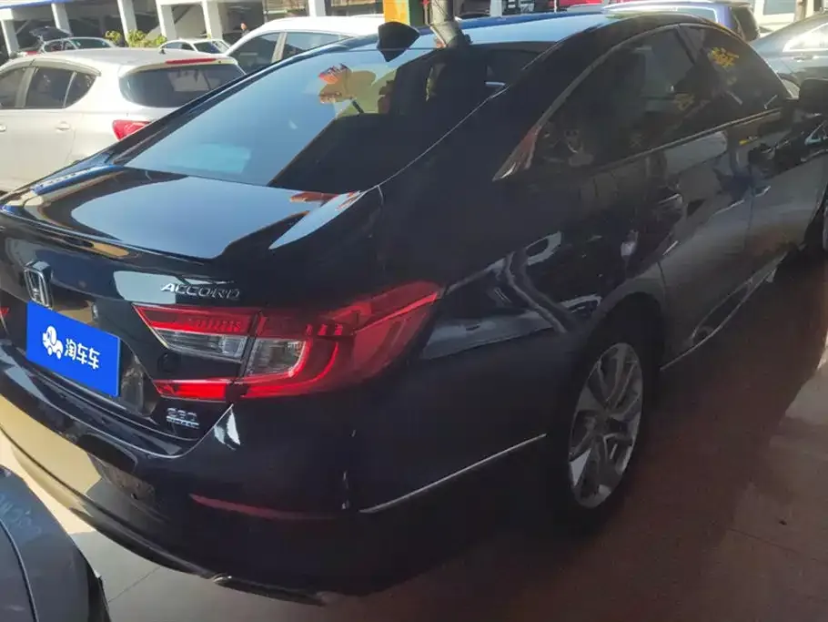 Honda Accord 2021 из CN, фото 2