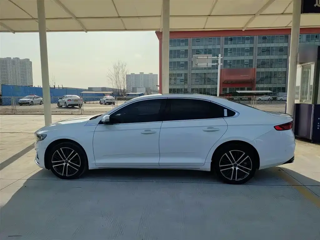 Geely Xingrui 2022 из CN, фото 2