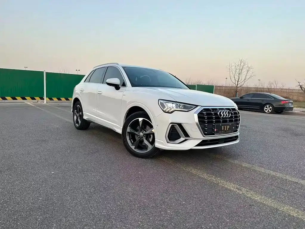 Audi Q3 2022 из CN, фото 10
