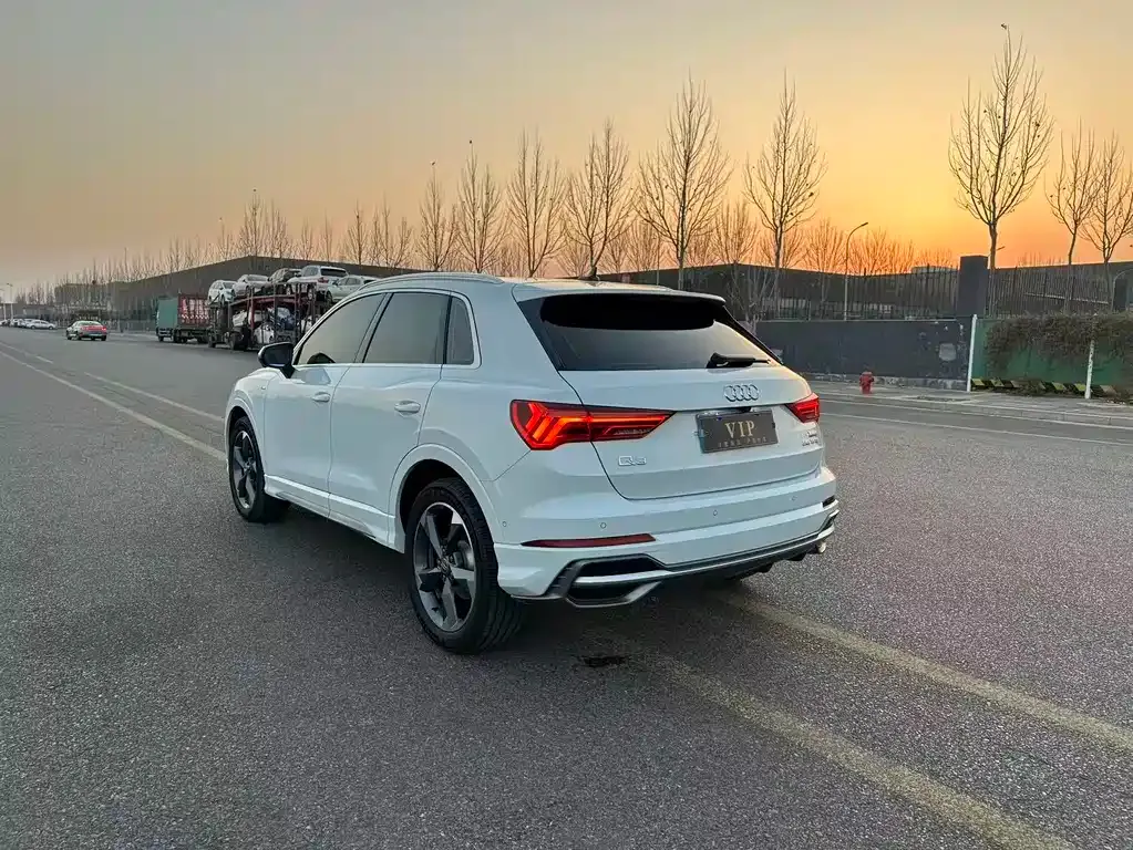 Audi Q3 2022 из CN, фото 6