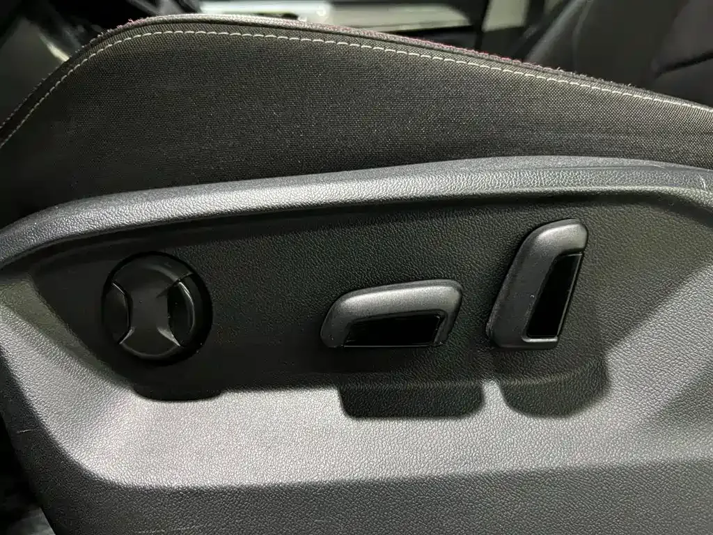 Volkswagen Tayron 2022 из CN, фото 10