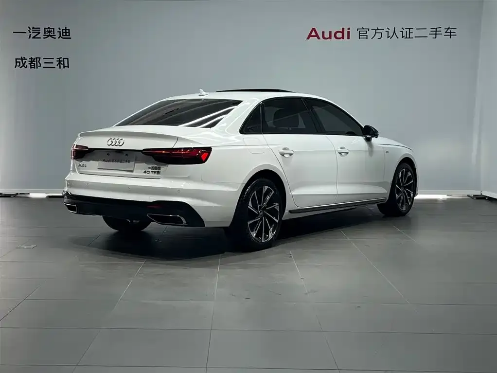 Audi A4L 2023 из CN, фото 7