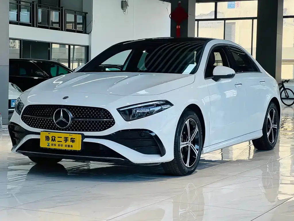 Mercedes-Benz A-Class 2024 из CN, фото 1