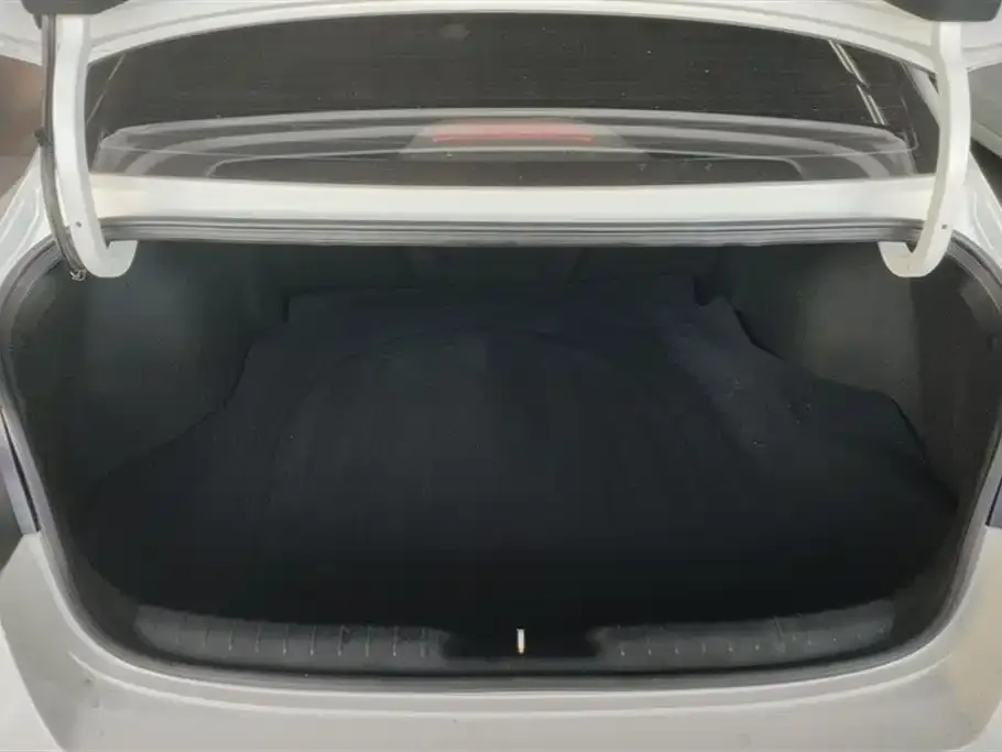 Hyundai Elantra 2021 из CN, фото 4