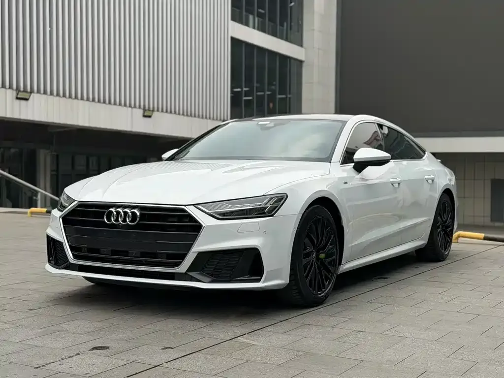 Audi A7 2021 из CN, фото 1
