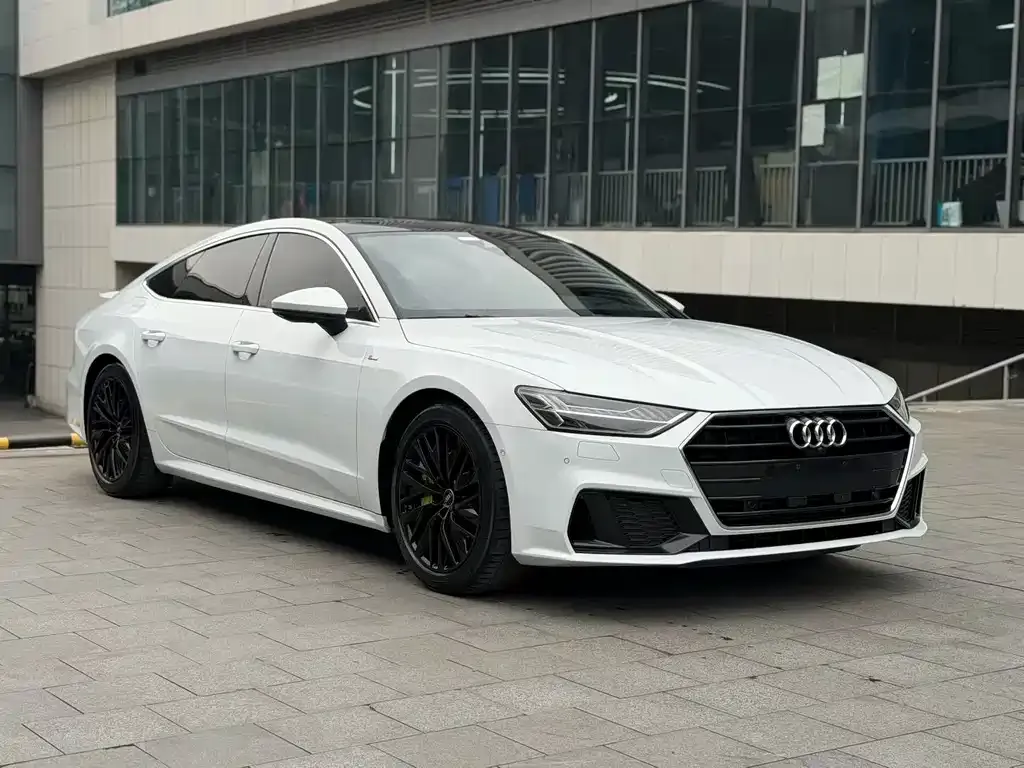 Audi A7 2021 из CN, фото 7
