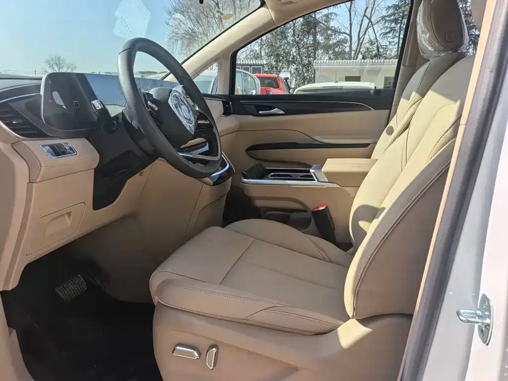 Buick GL8 2026 из CN, фото 4