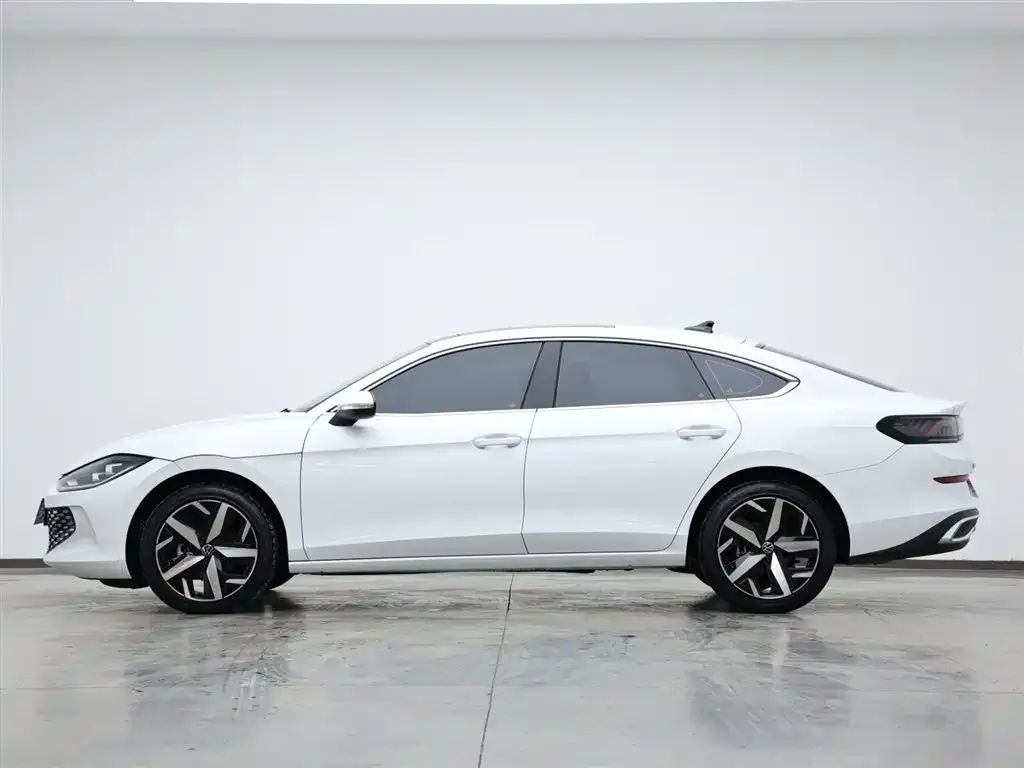Volkswagen Lamando 2024 из CN, фото 5