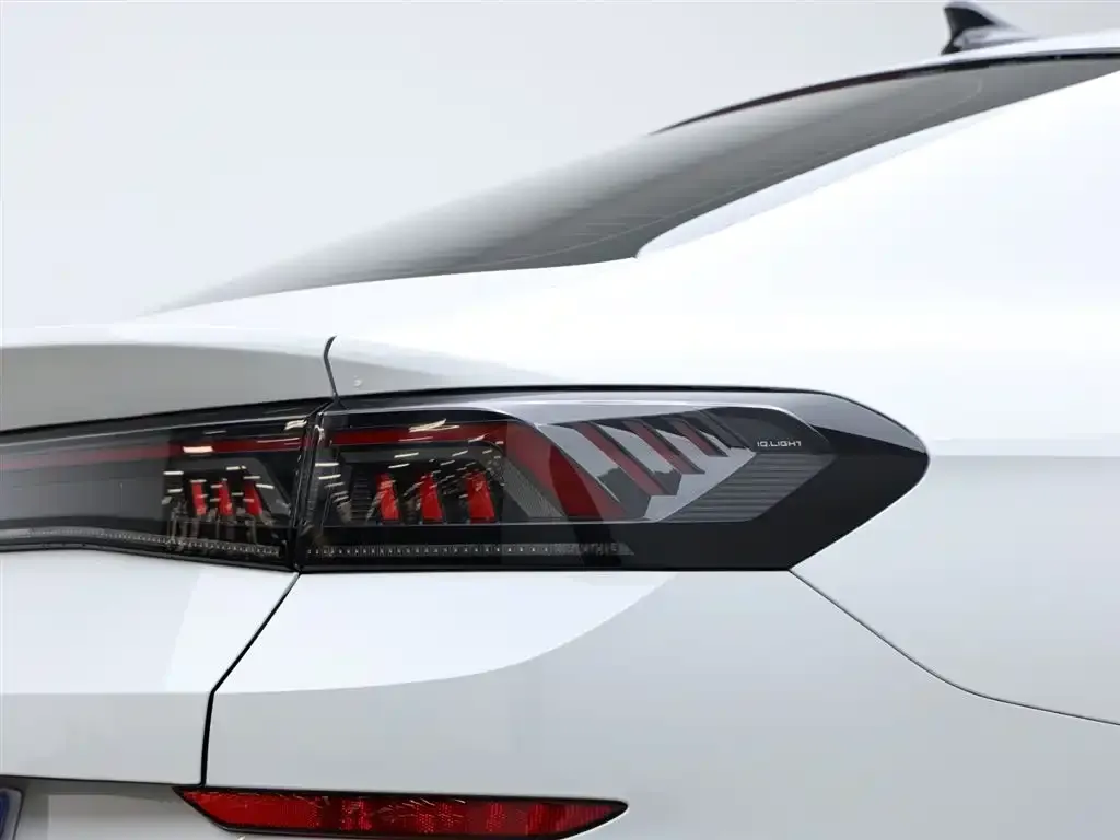 Volkswagen Lamando 2024 из CN, фото 7
