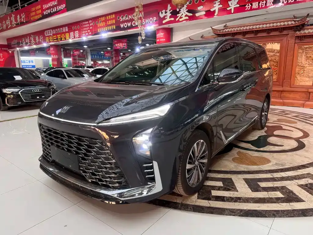 Buick GL8 Hybrid 2025 из CN, фото 1