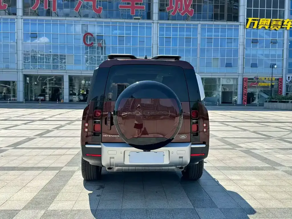 Land Rover Defender 2023 из CN, фото 4