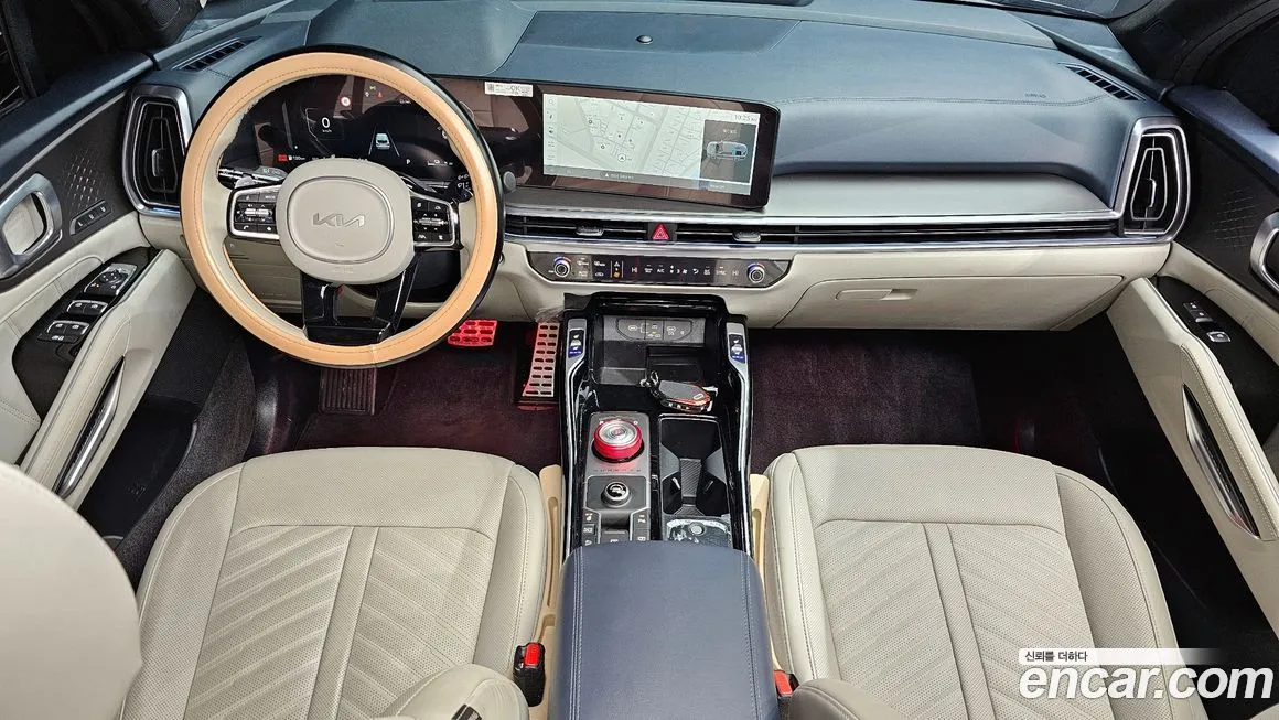Kia Sorento — фото 7