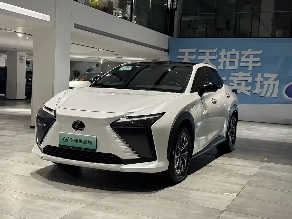 Lexus RZ 2023 из CN, фото 1