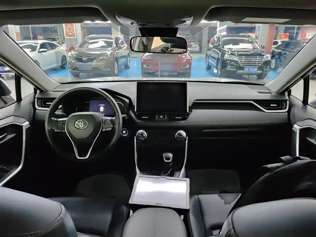 Toyota RAV4 2021 из CN, фото 10