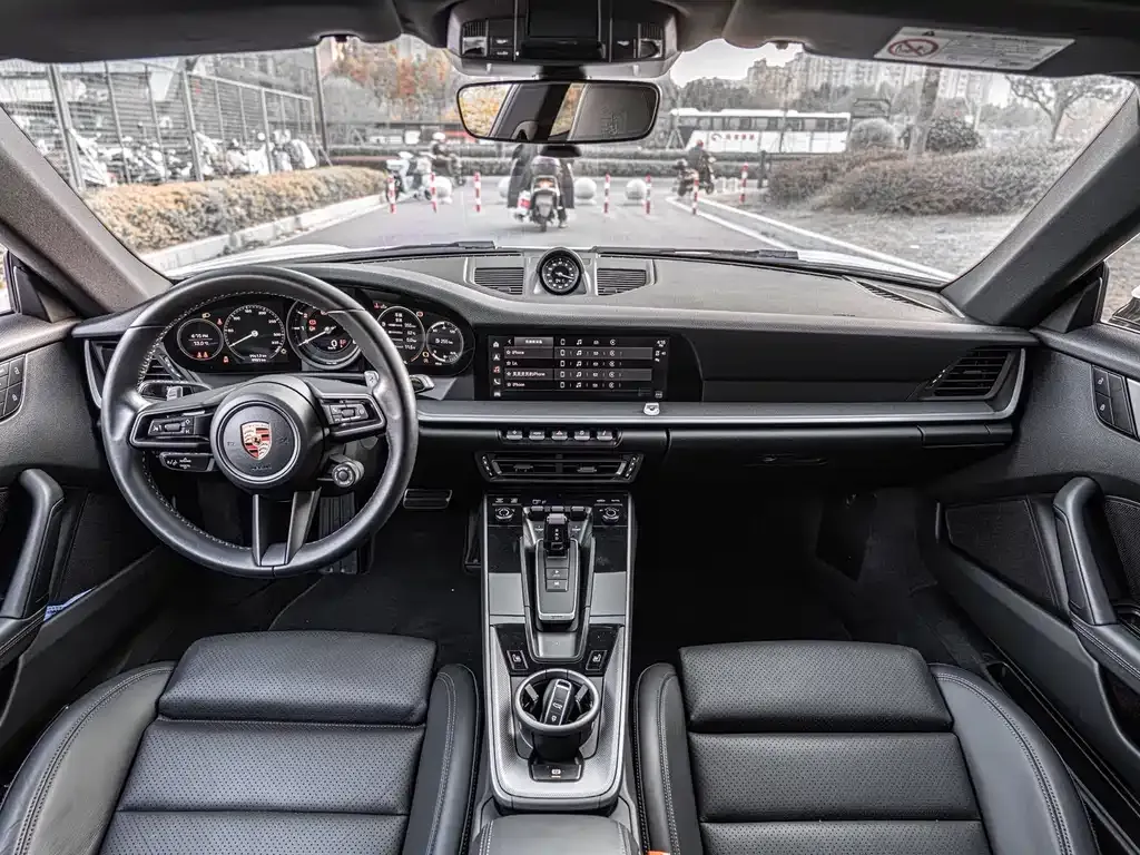 Porsche 911 2023 из CN, фото 5
