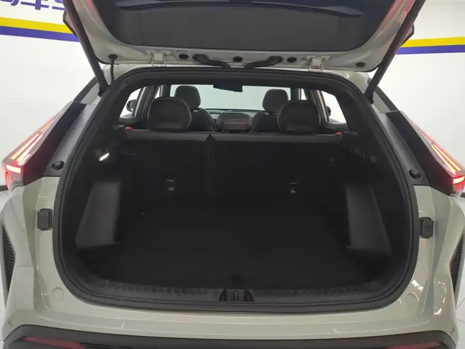 Geely Boyue 2024 из CN, фото 3