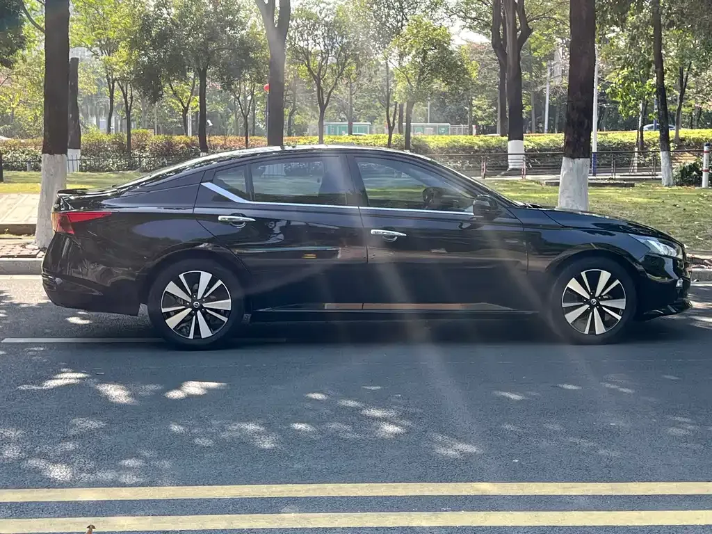 Nissan Teana 2022 из CN, фото 7