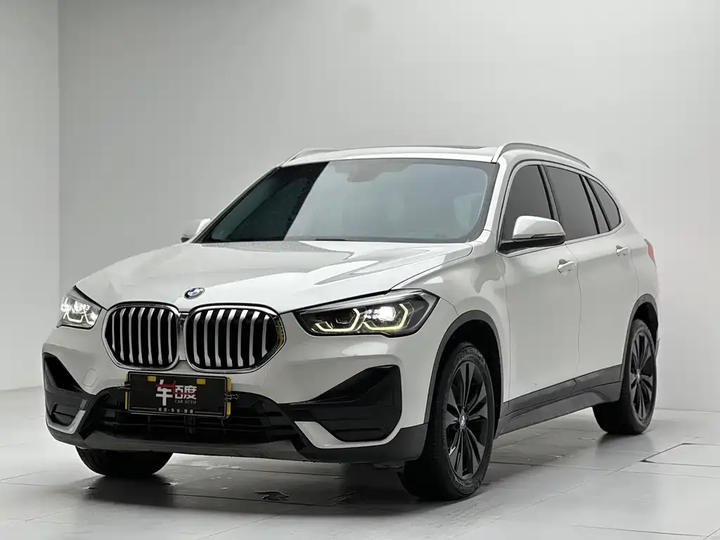 BMW X1 2021 из CN, фото 1