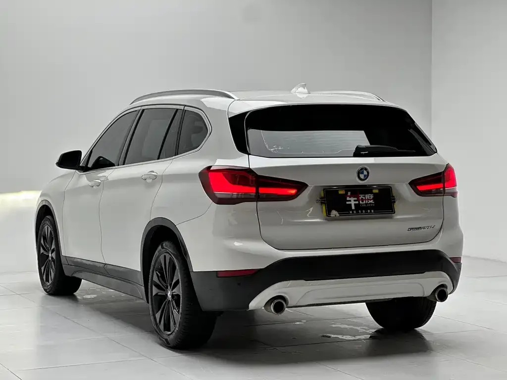 BMW X1 2021 из CN, фото 6