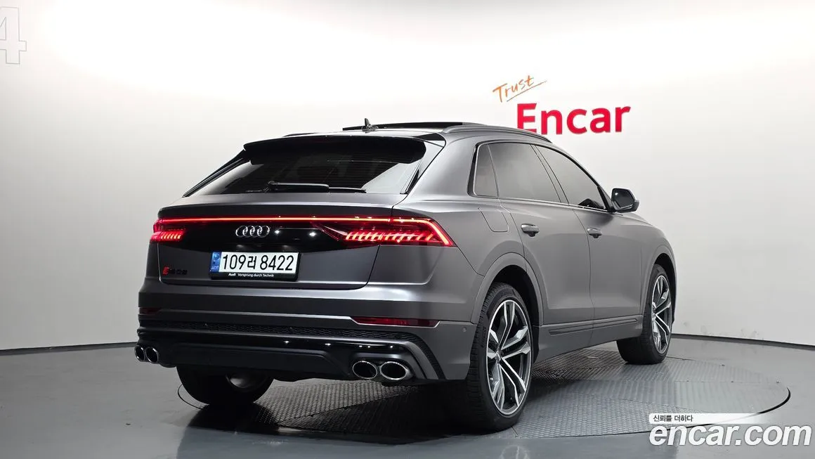 Audi SQ8 2021 из KR, фото 2