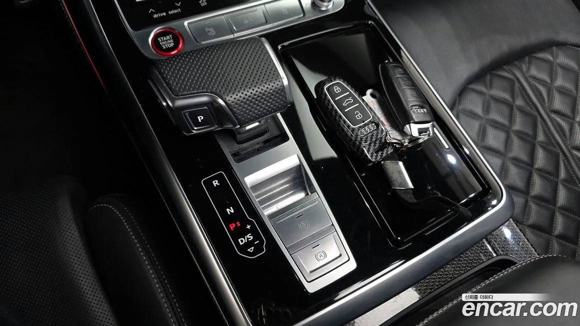 Audi SQ8 2021 из KR, фото 8