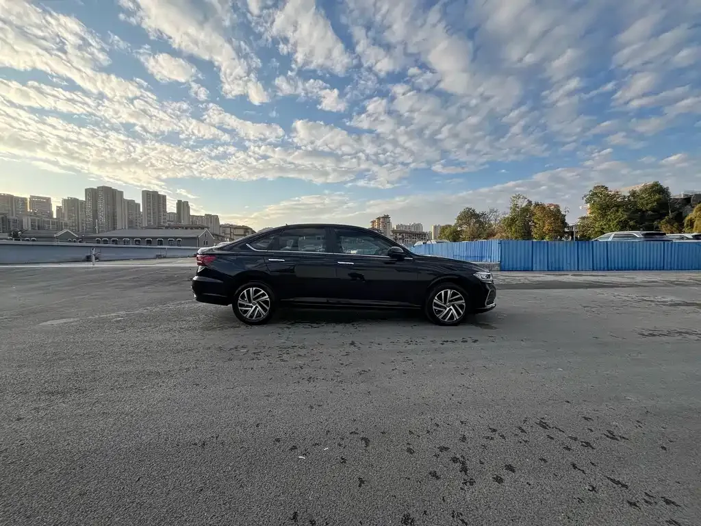 Volkswagen Lavida 2023 из CN, фото 3