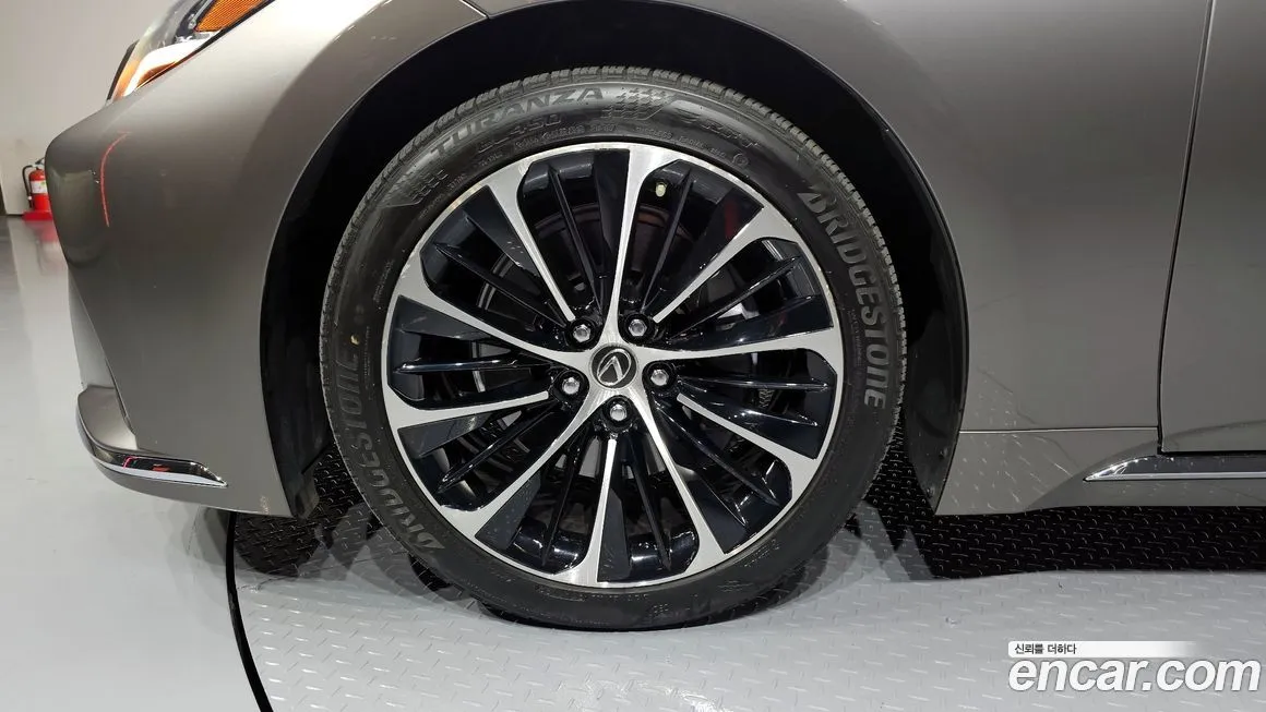 Lexus LS 2021 из KR, фото 5