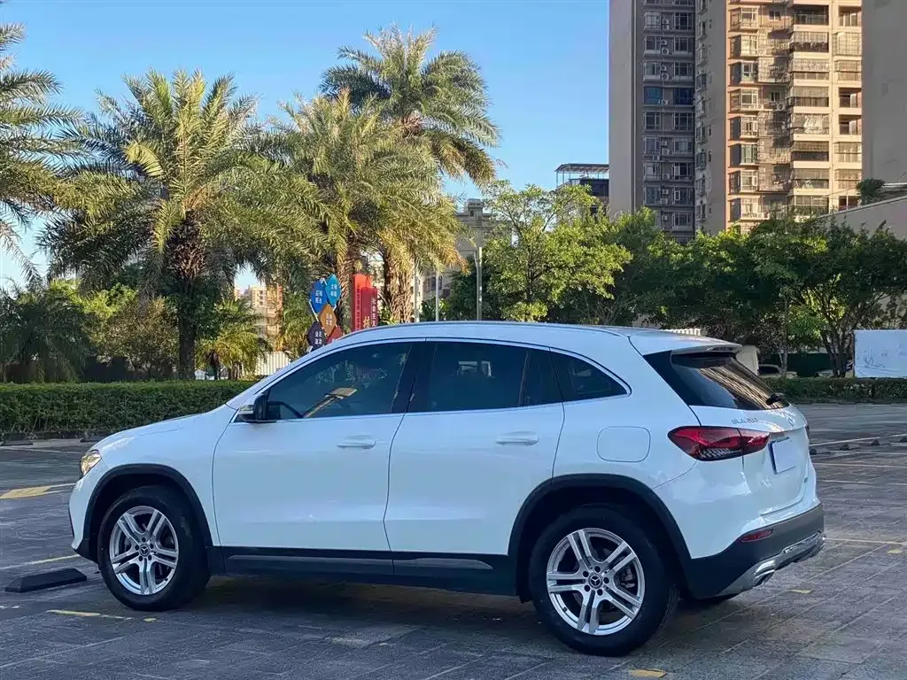 Mercedes-Benz GLA 2023 из CN, фото 9