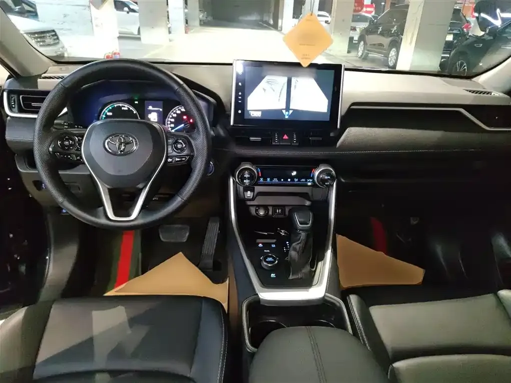Toyota Wildlander 2022 из CN, фото 6