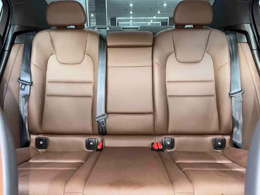 Volvo S60 2022 из CN, фото 9