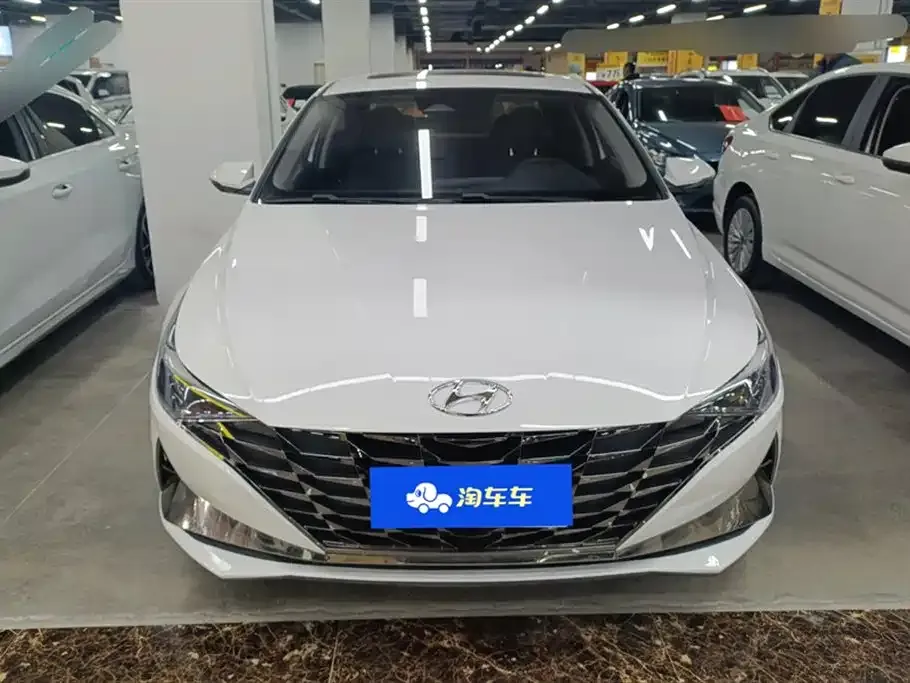 Hyundai Elantra 2023 из CN, фото 2