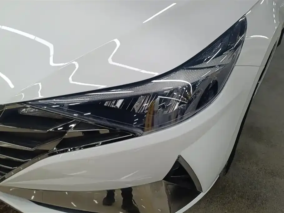 Hyundai Elantra 2023 из CN, фото 5