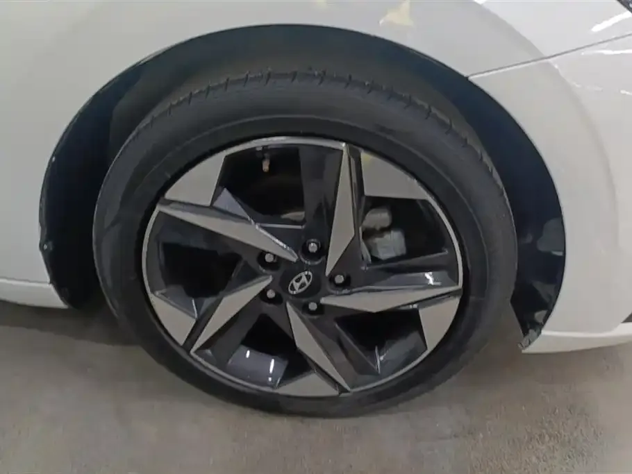Hyundai Elantra 2023 из CN, фото 6