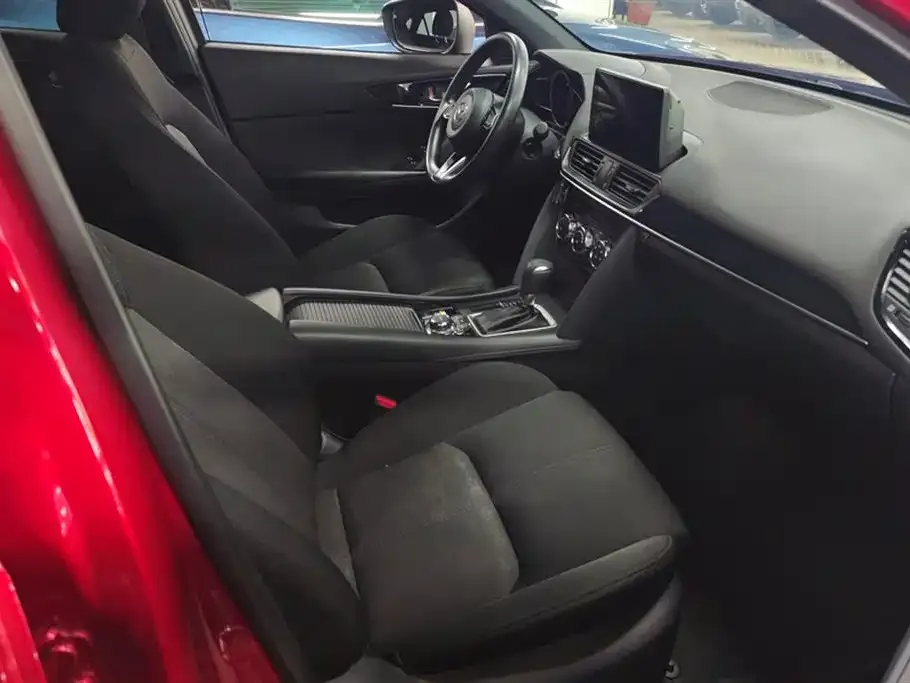 Mazda CX-4 2021 из CN, фото 2
