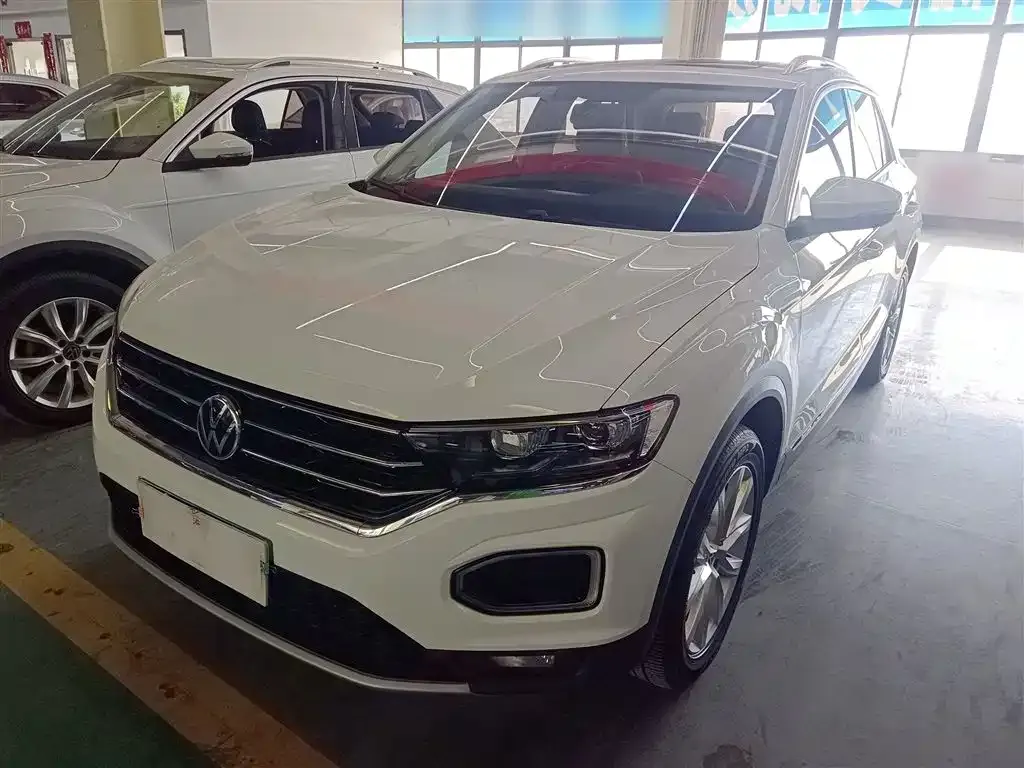 Volkswagen T-Roc 2023 из CN, фото 1