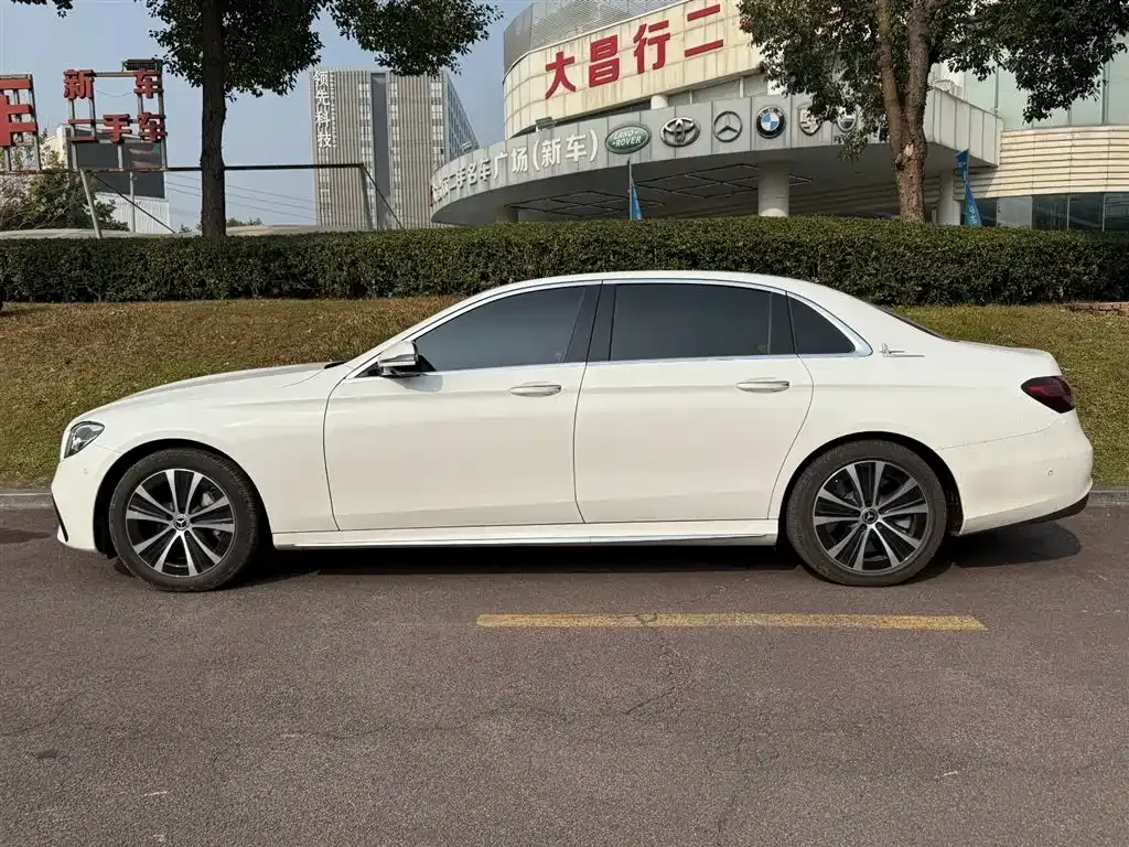 Mercedes-Benz E-Class New Energy 2022 из CN, фото 5