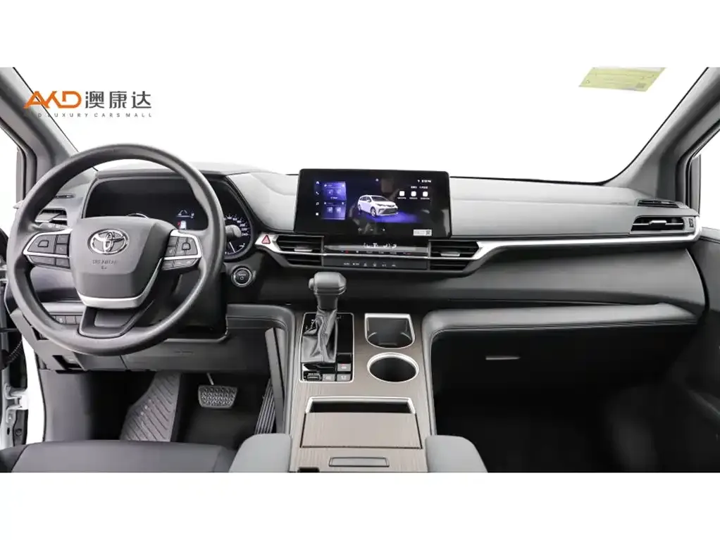 Toyota Granvia 2025 из CN, фото 8