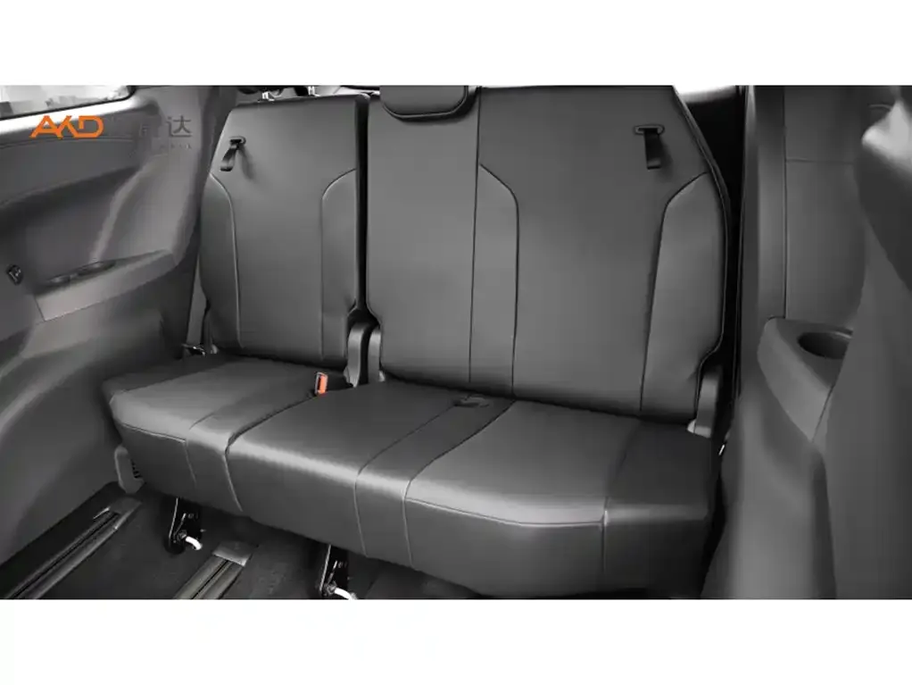 Toyota Granvia 2025 из CN, фото 10