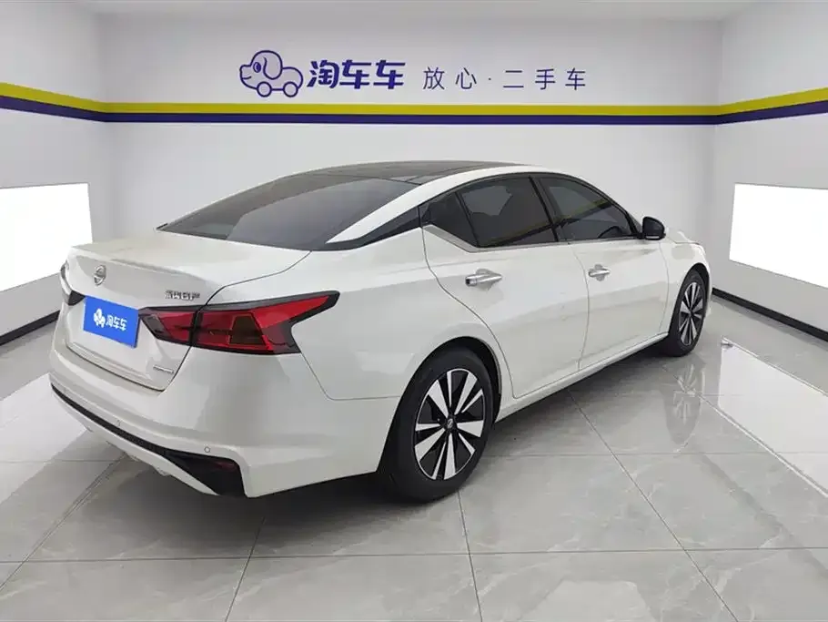 Nissan Teana 2023 из CN, фото 4