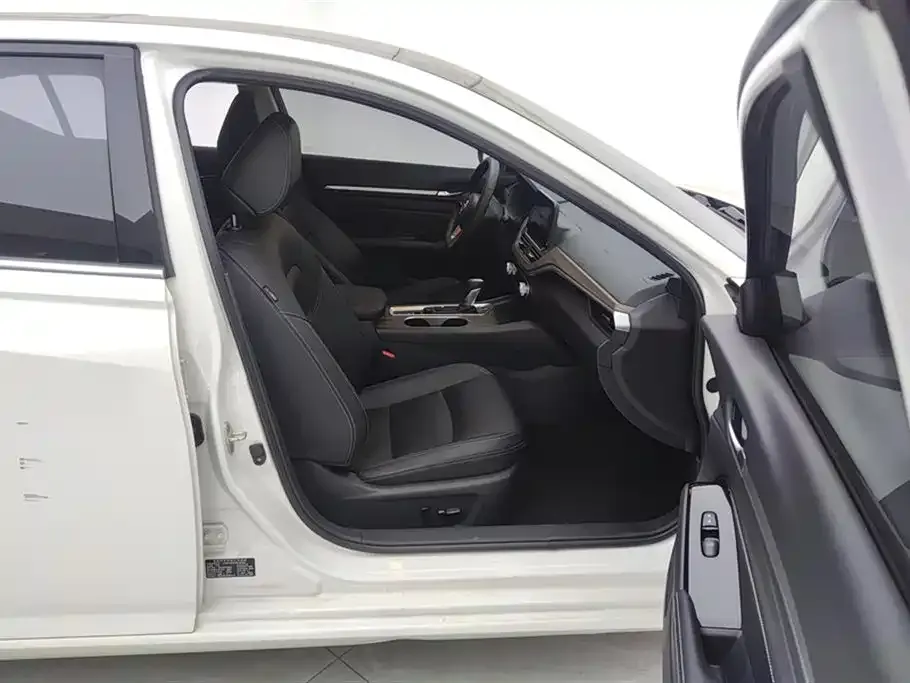 Nissan Teana 2023 из CN, фото 2