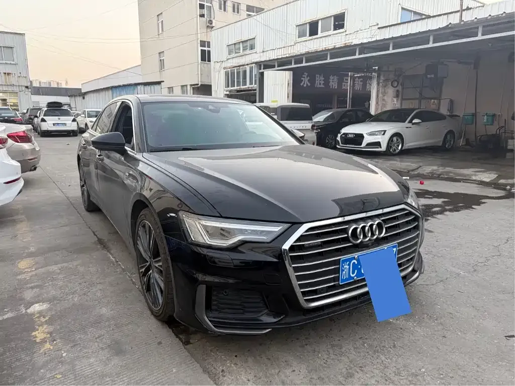 Audi A6L 2022 из CN, фото 10