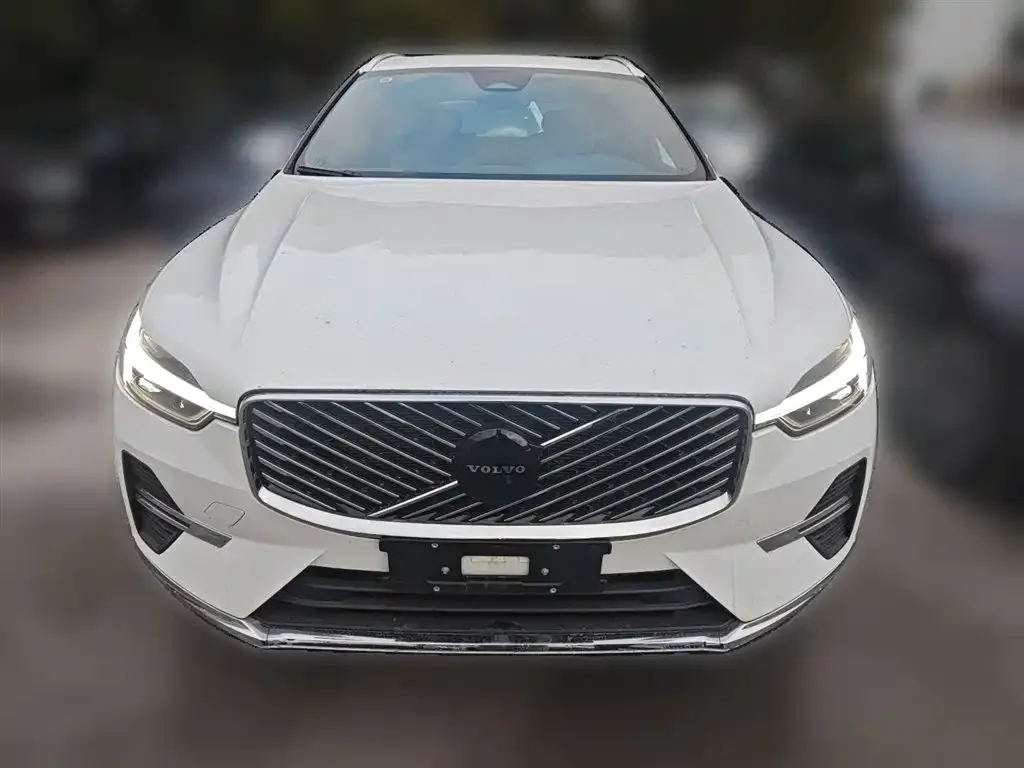 Volvo XC60 2025 из CN, фото 5