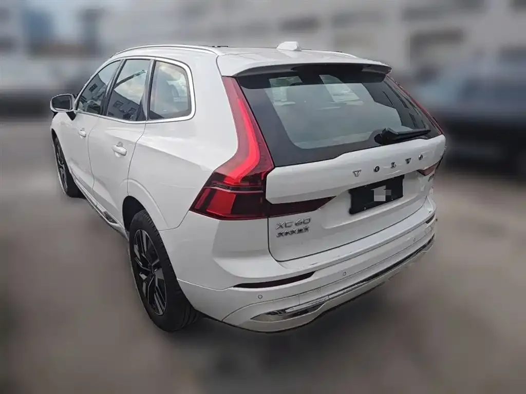 Volvo XC60 2025 из CN, фото 4