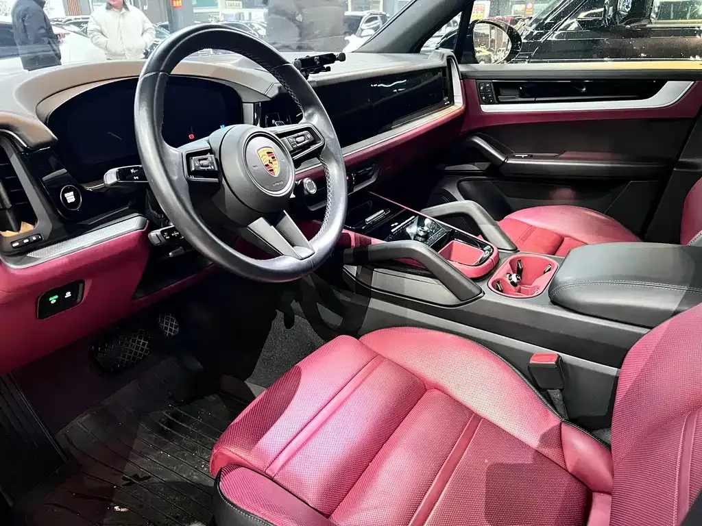 Porsche Cayenne 2024 из CN, фото 8