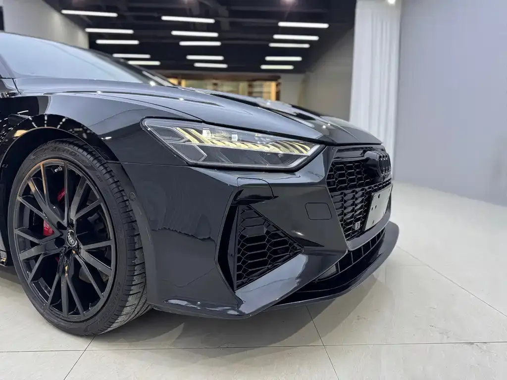 Audi A7 2023 из CN, фото 4